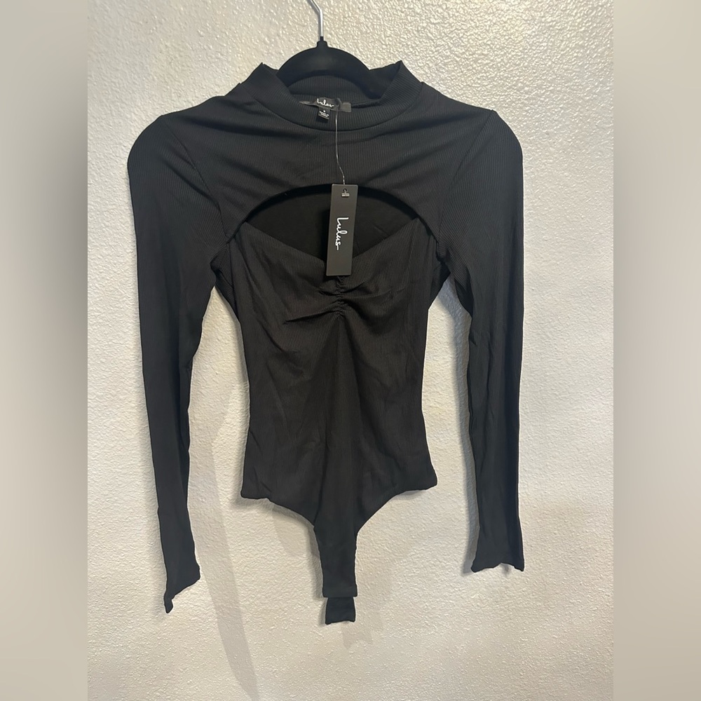 Lulu’s Black Ribbed Long Sleeve Cutout Bodysuit